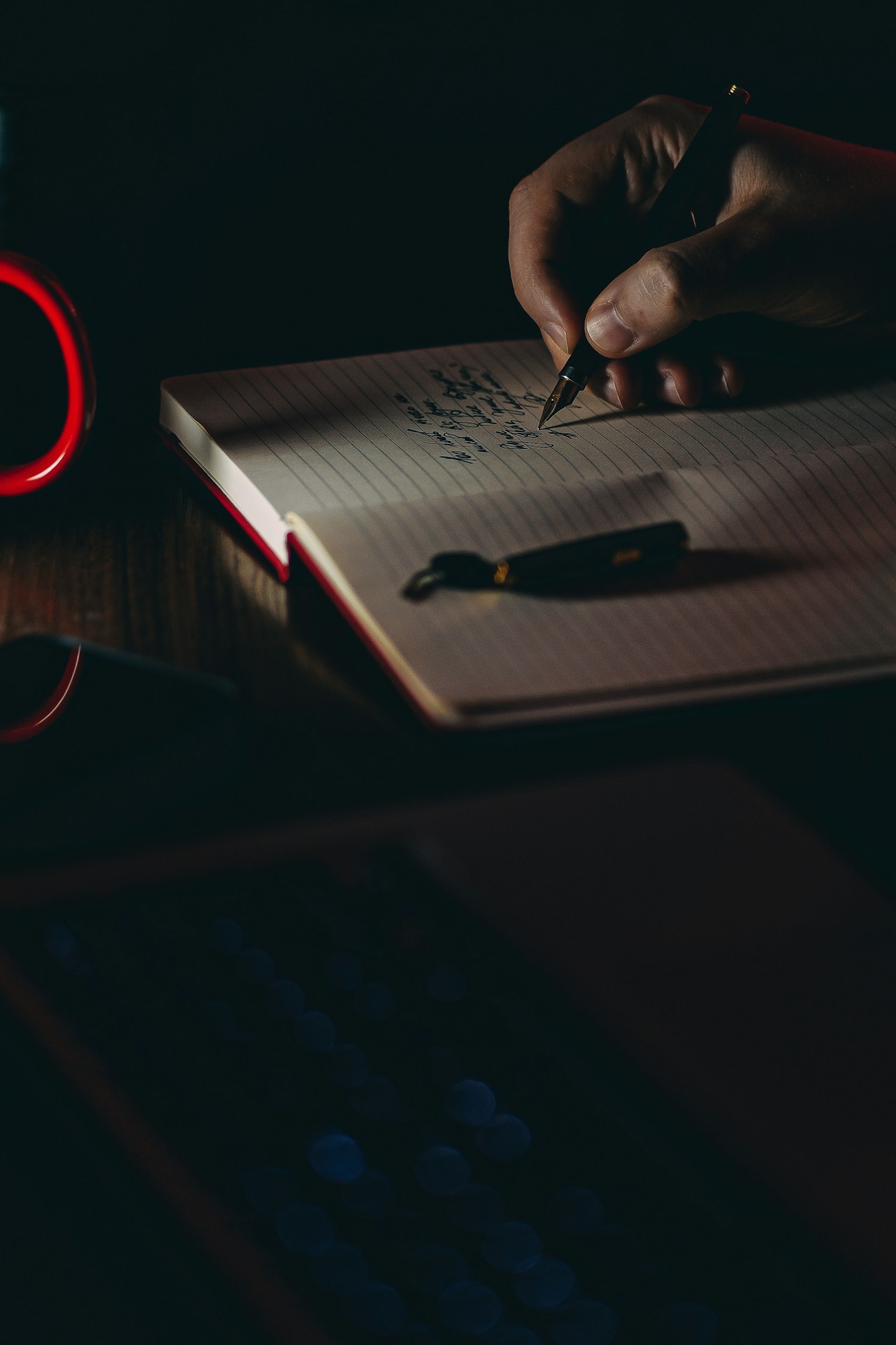 Breaking Down Complex Topics with Ease